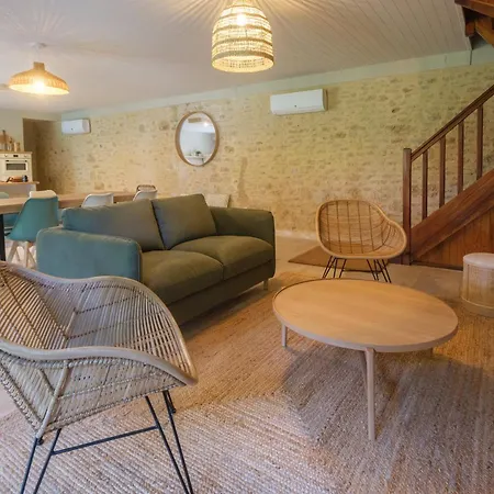 Holiday home La Maison De Jennie *