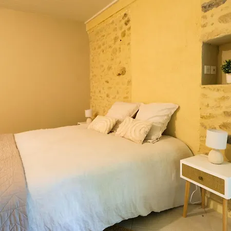Holiday home La Maison De Jennie Saint-Andre-d'Allas